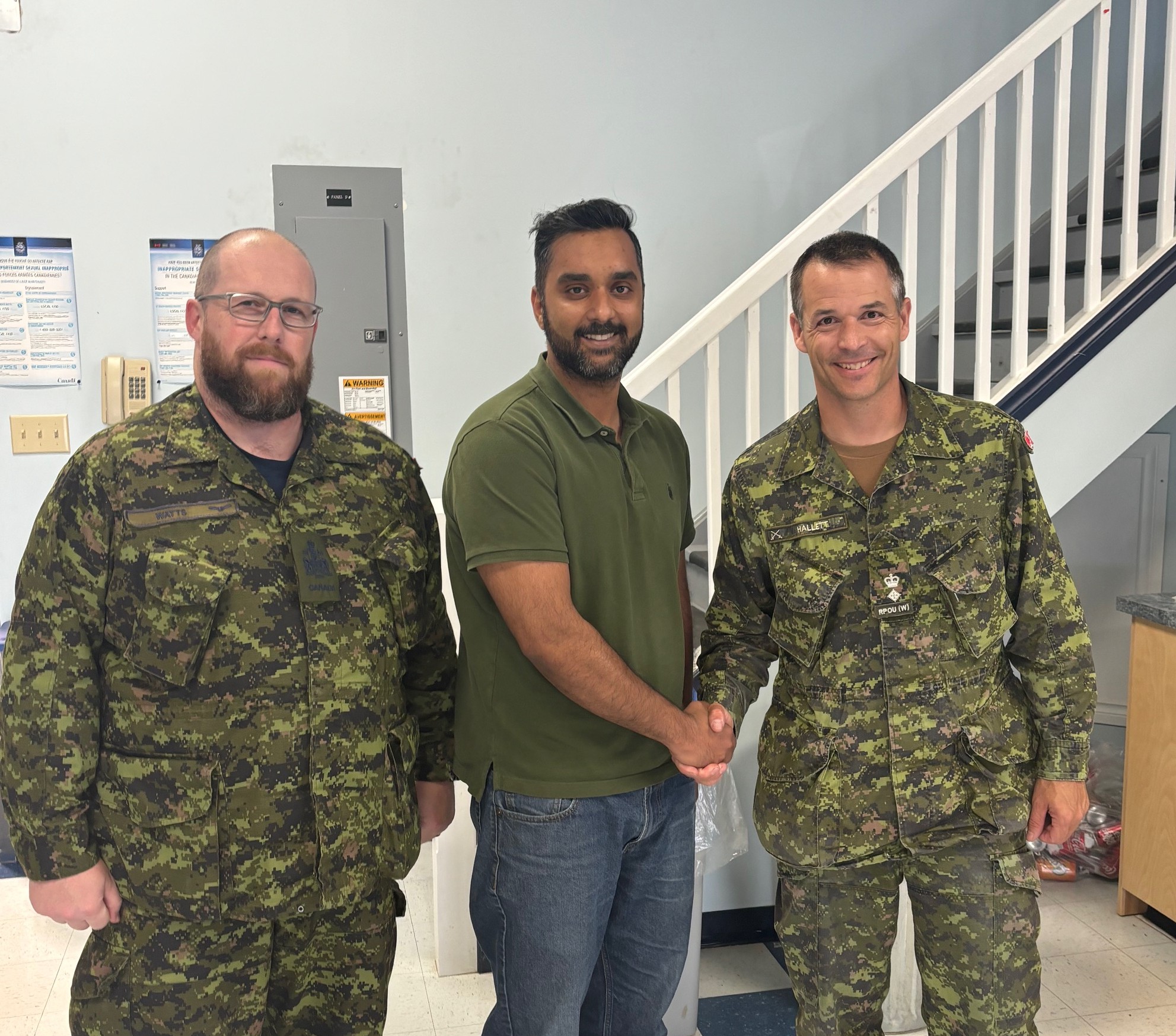 RPOU(W) RSM, CWO Eric Barney, RPOU (W) Wx (Eng O) Aaron Das, RPOU(W) CO, LCol Johnathan Hallett Photo supplied by RPOU (W) Wainwright