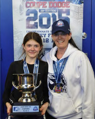 Annie Brodeur, from DIEC, and her daughter Jasmine // Annie Brodeur, de la DCIE, et sa fille Jasmine