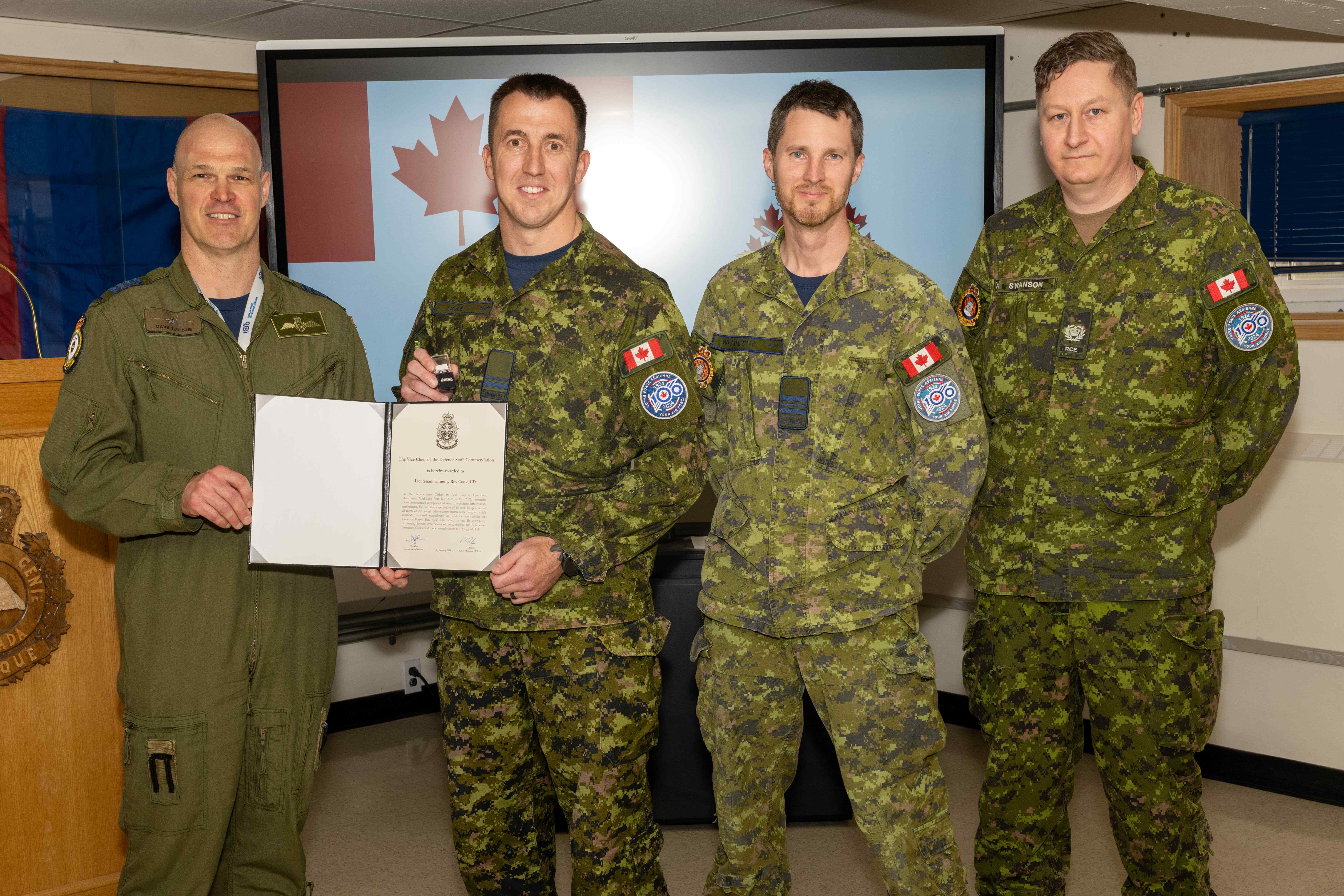(L-R) Col David Turenne, 4 Wing Commander, Lt Timothy Cook, RO RPOD Cold Lake, Maj Joel Weatherby, OC RPOD Cold Lake, and MWO Jason Swanson, SSM RPOD Cold Lake. Photo by 4 Wing Base Image