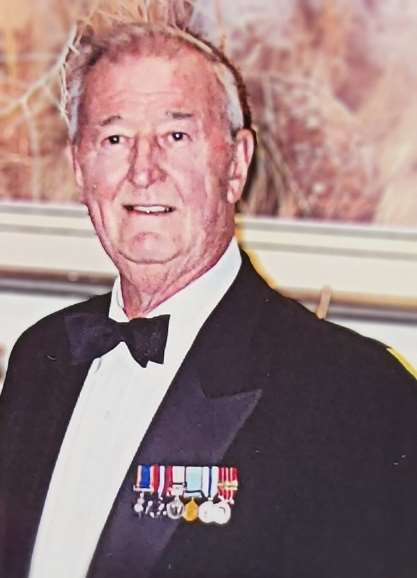 Captain Leonard Brian Seward (Ret'd) MMM, CD