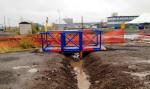 No wooden bridge is complete without the mark of the Engineer Colours // aucun pont de bois n’est complet sans les couleurs du génie