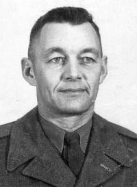 MWO Robert William "Bob" Tuttle, CD (Ret’d)