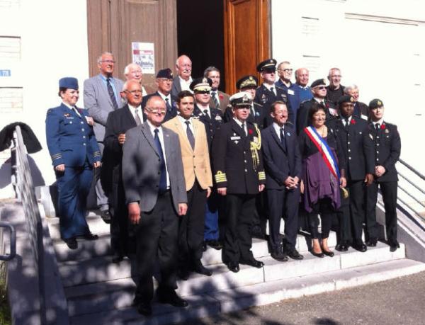 Canadian and French representatives